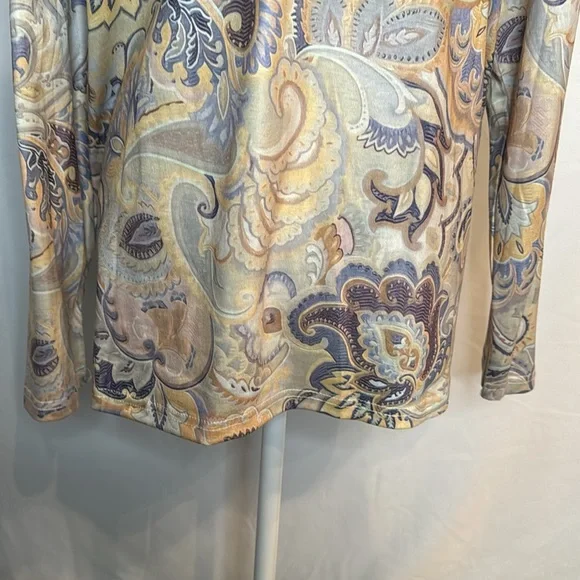 ❤️3/$30 Noracora Long Sleeve Top - Picture 6 of 10